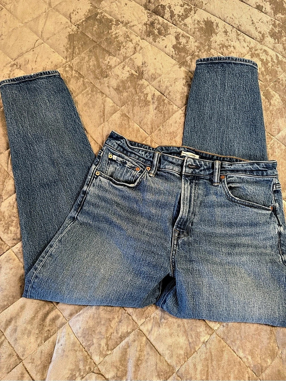 AE77 Premium Cigarette Jean